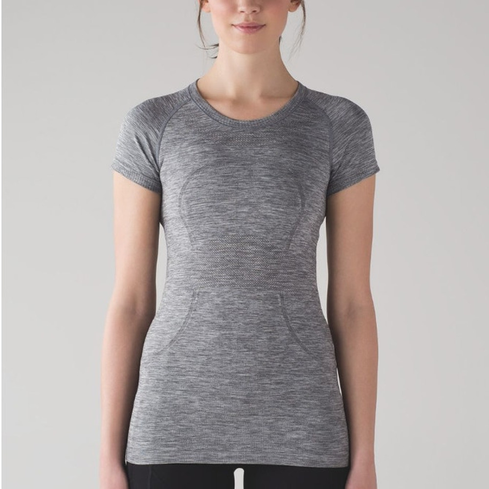 Lululemon Swiftly Tech Short Sleeve Crew Neck Tee Shirt Gray Women's Size 8